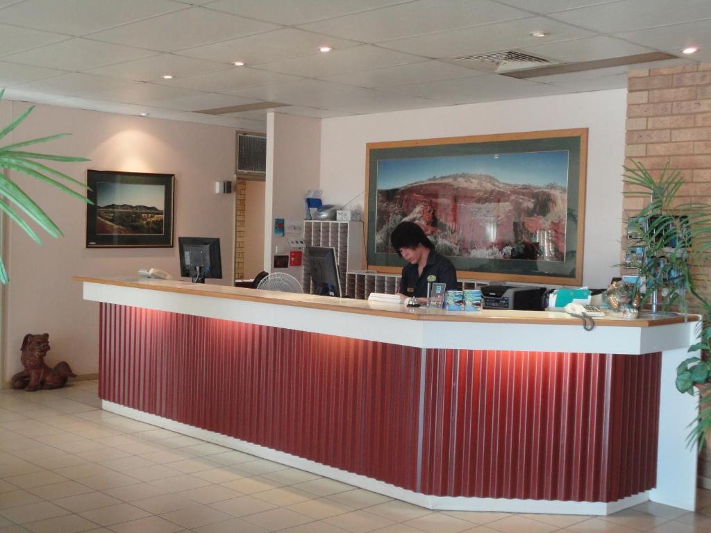 The Lodge Motel Порт Хедланд Екстериор снимка
