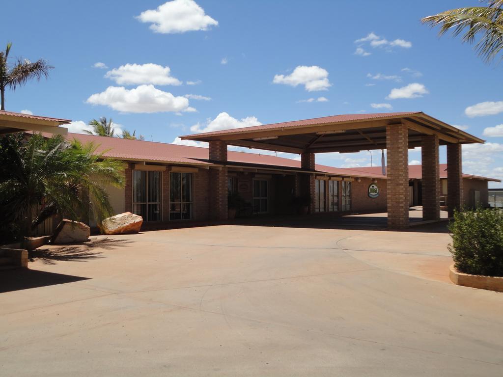 The Lodge Motel Порт Хедланд Екстериор снимка